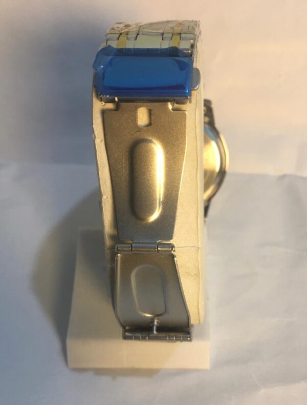 Fngeen Quartz Watch for Man with Date Display - Image 3
