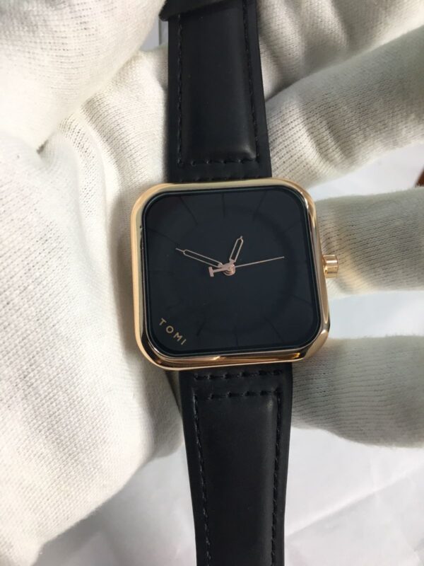 Tomi Simple Fashion & Creative Men's Watch – Black & Gold Dial with Black Strap